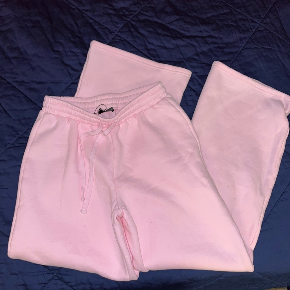 White Fox Boutique Light Pink sweatpants